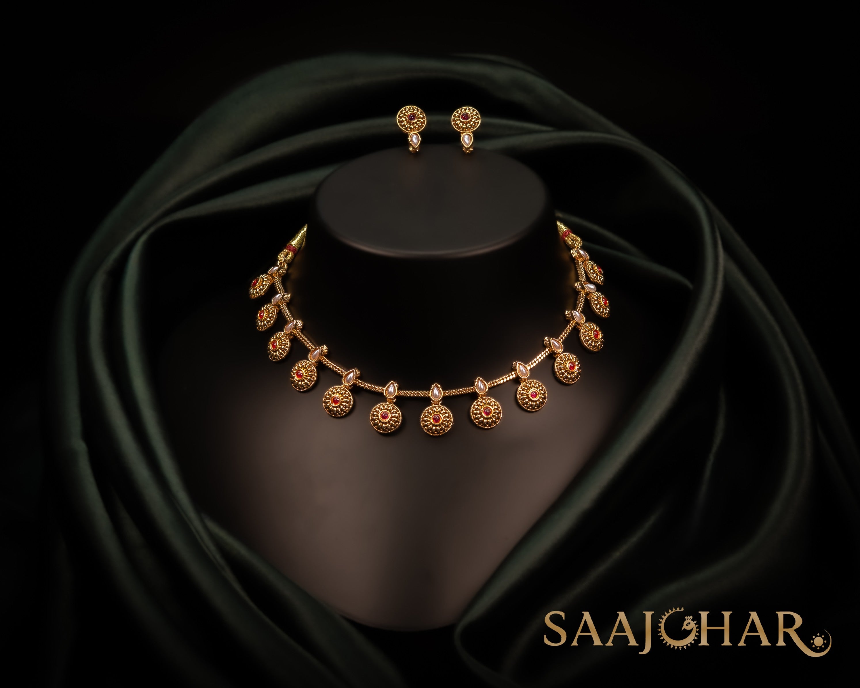 Red Stone Antique Coin Motif Necklace Set