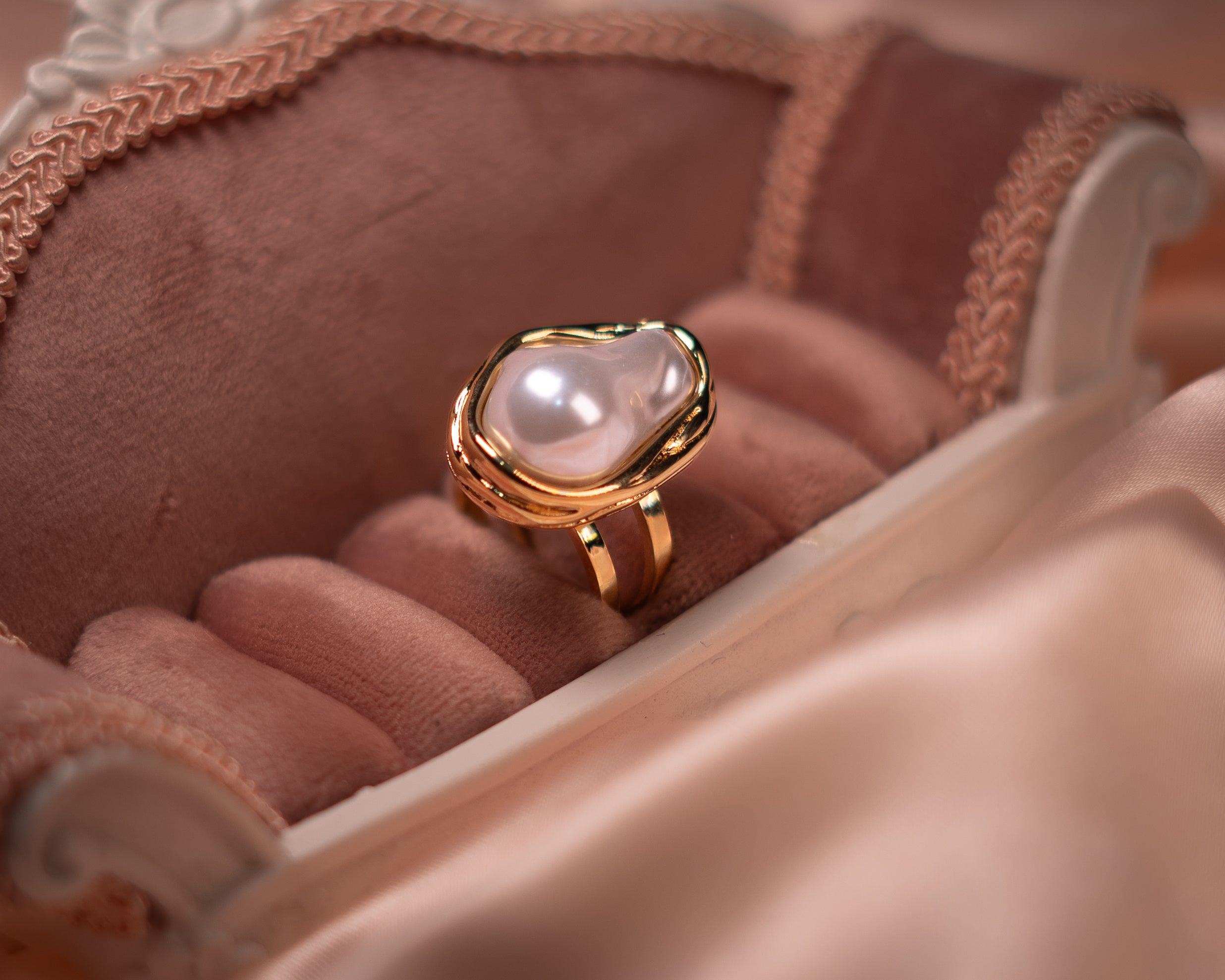 Organic Baroque Pearl Gold Statement Ring