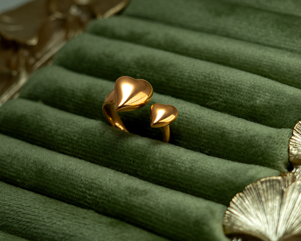 Dual Heart Open Gold Ring – Minimal Statement Design